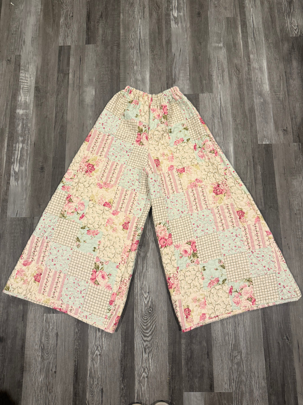 Blush Garden Quilted Set