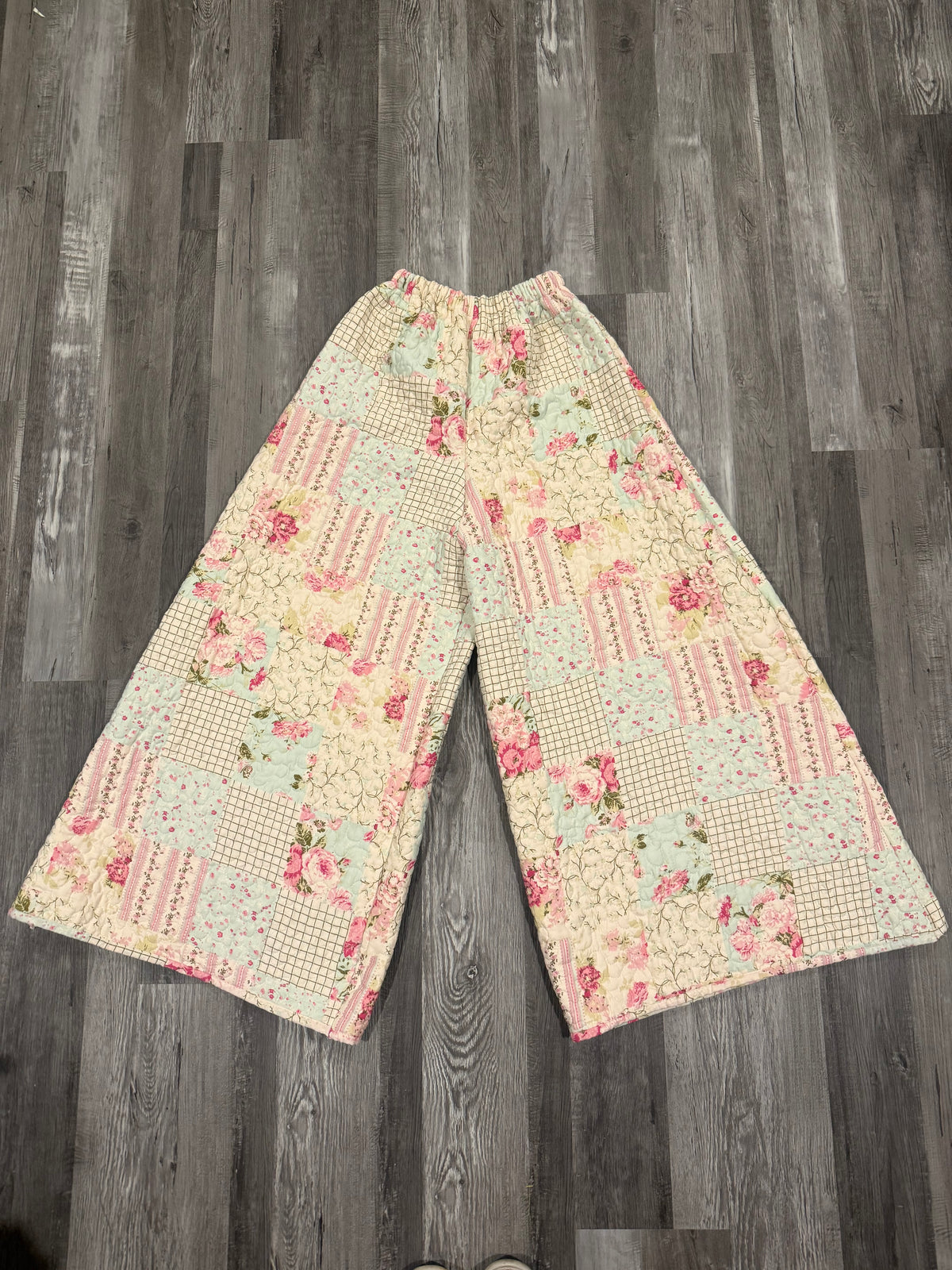 Blush Garden Quilted Set
