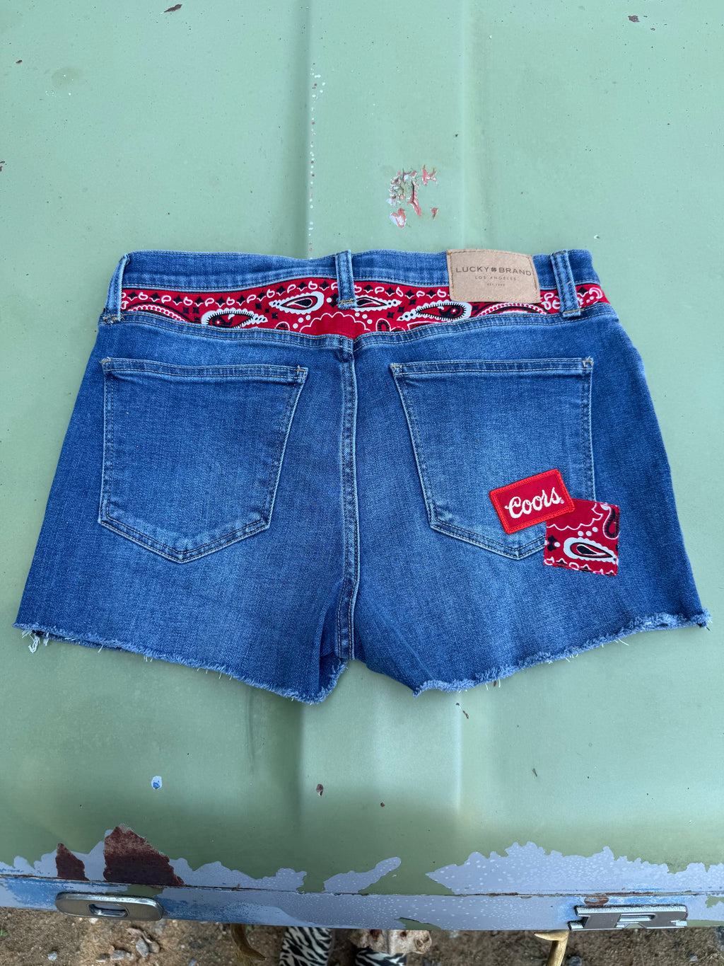 The Outlaw Paisley’s